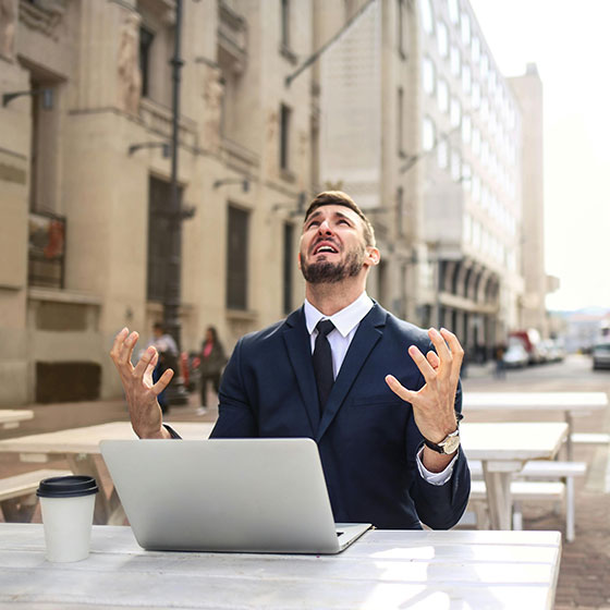 Online Negative News Removal Online Negative News Removal